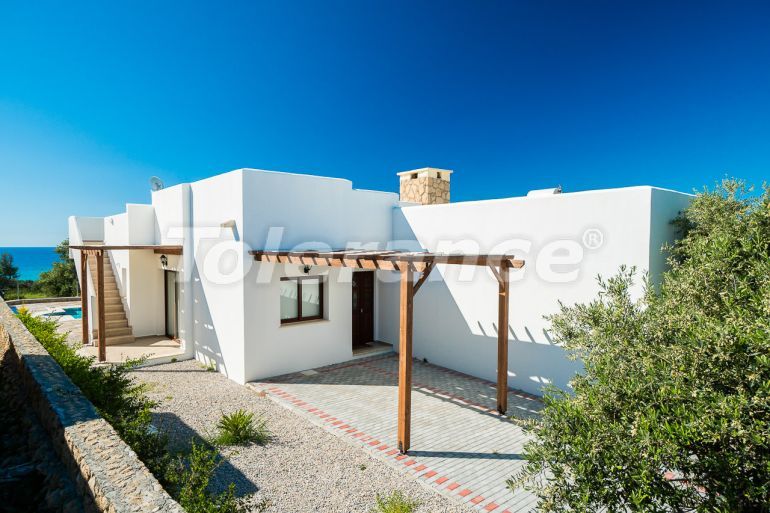 Villa еn Kyrénia, Chypre du Nord vue sur la mer piscine - 107173 Villa еn Kyrénia, Chypre du Nord vue sur la mer piscine - acheter un bien immobilier en Turquie - 107173