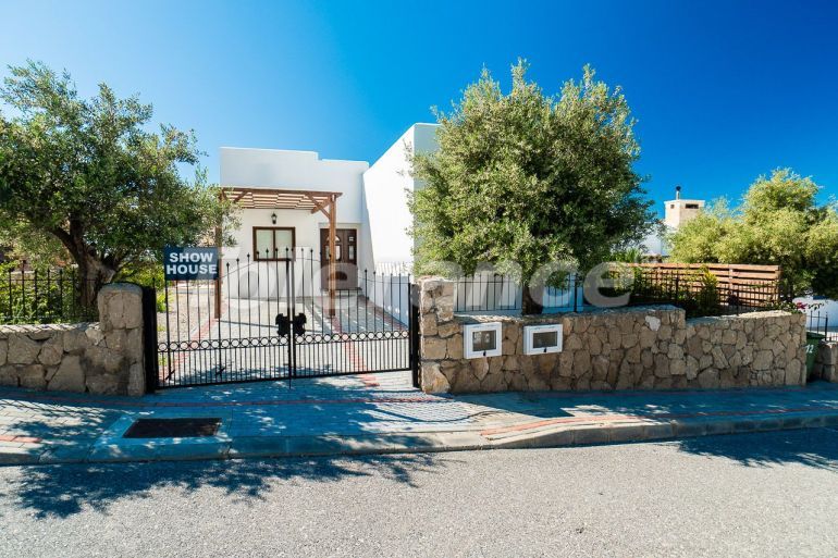 Villa еn Kyrénia, Chypre du Nord vue sur la mer piscine - 107203 Villa еn Kyrénia, Chypre du Nord vue sur la mer piscine - acheter un bien immobilier en Turquie - 107203