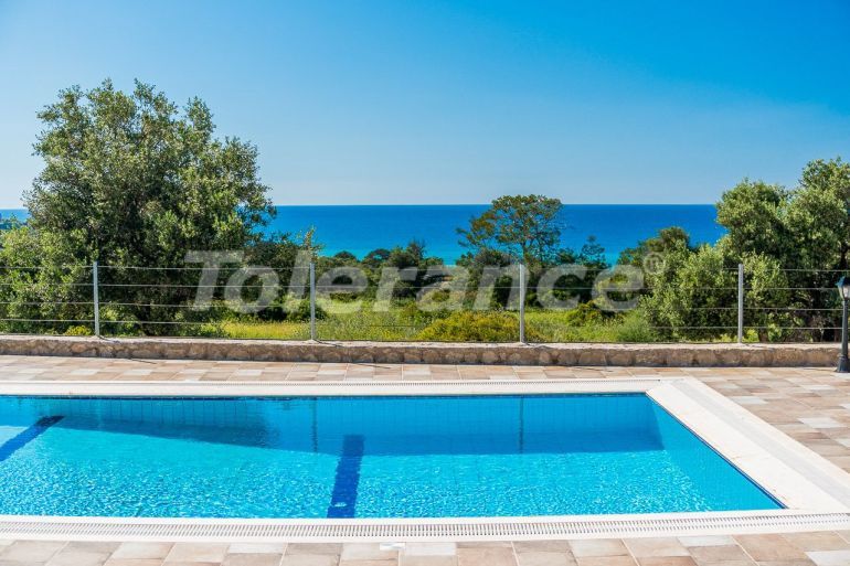 Villa еn Kyrénia, Chypre du Nord vue sur la mer piscine - 107206 Villa еn Kyrénia, Chypre du Nord vue sur la mer piscine - acheter un bien immobilier en Turquie - 107206