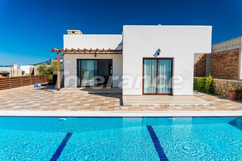 Villa in Kyrenia, Nordzypern meeresblick pool - immobilien in der Türkei kaufen - 107209