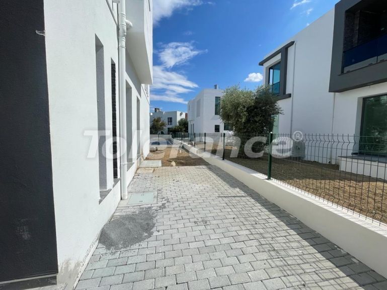 Villa in Kyrenia, Northern Cyprus with sea view with pool - buy realty in Turkey - 110405