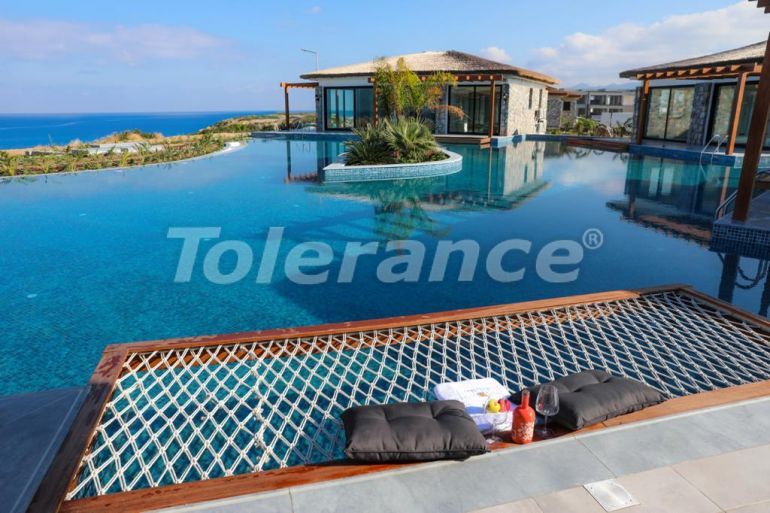 فلل من المتعهد في:في كيرينيا, قبرص الشمالية اطلالة على البحر مسبح - 71849 فلل من المتعهد في:في كيرينيا, قبرص الشمالية اطلالة على البحر مسبح - شراء عقار في تركيا - 71849