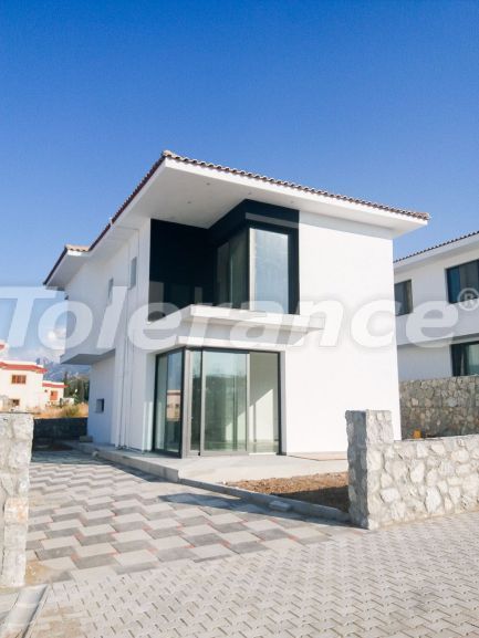 Villa van de ontwikkelaar in Kyrenie, Noord-Cyprus zwembad - onroerend goed kopen in Turkije - 72006