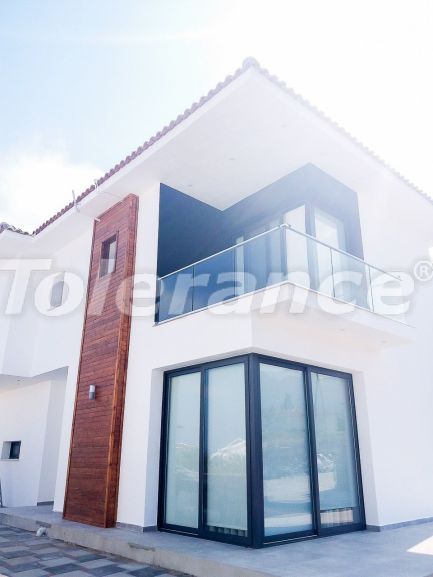 Villa van de ontwikkelaar in Kyrenie, Noord-Cyprus zwembad - onroerend goed kopen in Turkije - 72015