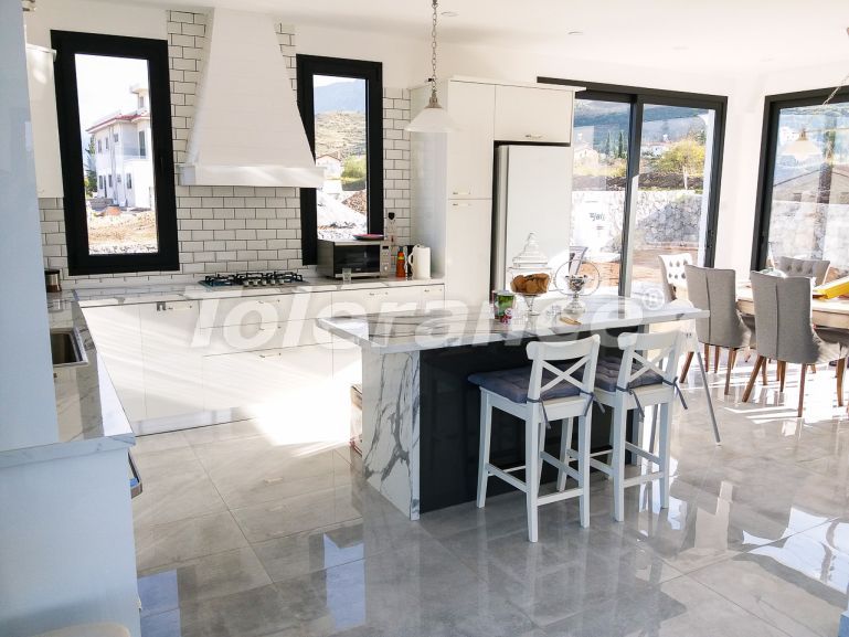Villa du développeur еn Kyrénia, Chypre du Nord vue sur la mer - acheter un bien immobilier en Turquie - 72022