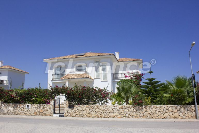 Villa from the developer in Kyrenia, Northern Cyprus with sea view with pool - 72187 Villa from the developer in Kyrenia, Northern Cyprus with sea view with pool - buy realty in Turkey - 72187