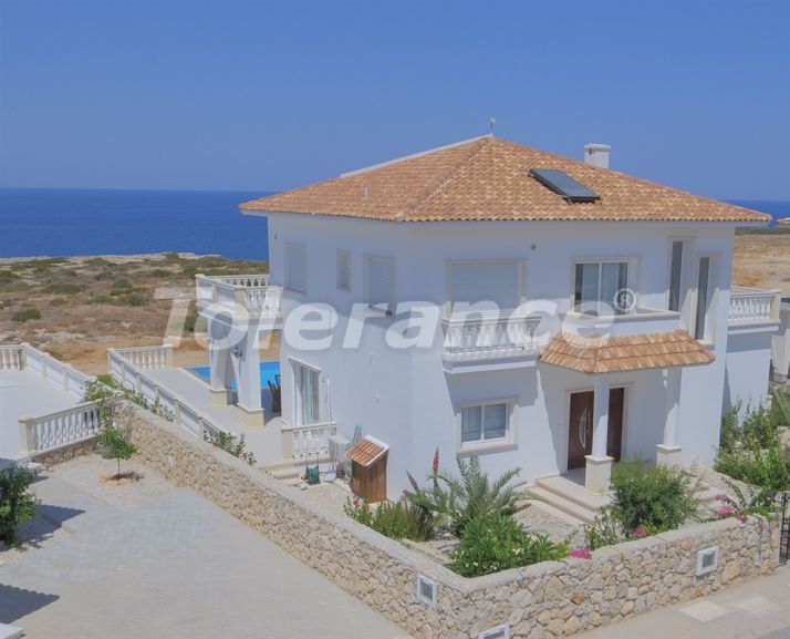 Villa from the developer in Kyrenia, Northern Cyprus with sea view with pool - 72219 Villa from the developer in Kyrenia, Northern Cyprus with sea view with pool - buy realty in Turkey - 72219