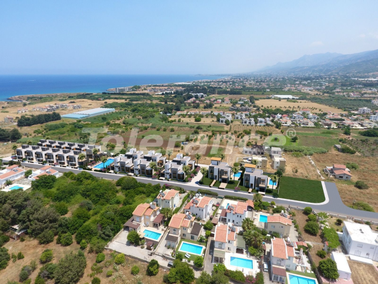 Villa van de ontwikkelaar in Kyrenie, Noord-Cyprus zeezicht zwembad - 72400 Villa van de ontwikkelaar in Kyrenie, Noord-Cyprus zeezicht zwembad - onroerend goed kopen in Turkije - 72400