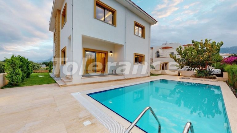 Villa in Kyrenia, Northern Cyprus with pool - buy realty in Turkey - 73498