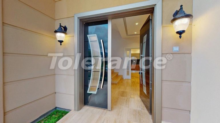 Villa in Kyrenia, Northern Cyprus with pool - buy realty in Turkey - 73501