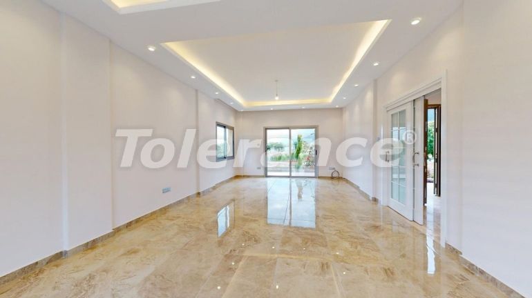 Villa in Kyrenia, Northern Cyprus with pool - buy realty in Turkey - 73511