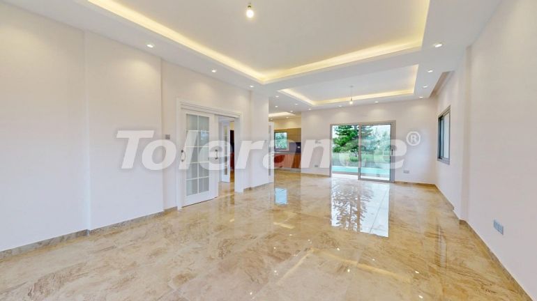Villa in Kyrenia, Northern Cyprus with pool - buy realty in Turkey - 73515