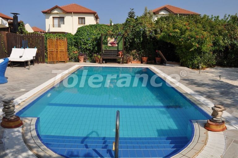 Villa in Kyrenia, Nordzypern pool - immobilien in der Türkei kaufen - 73887