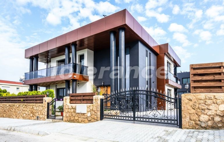 Villa in Kyrenia, Nordzypern meeresblick pool - immobilien in der Türkei kaufen - 75066