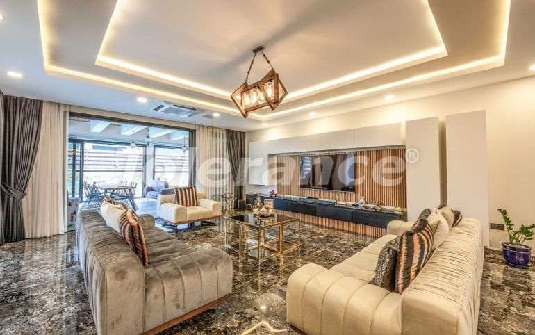 Villa in Kyrenia, Northern Cyprus with sea view with pool - buy realty in Turkey - 75068