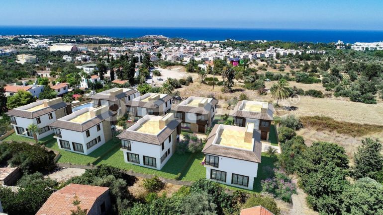 Villa du développeur еn Kyrénia, Chypre du Nord vue sur la mer piscine - acheter un bien immobilier en Turquie - 76021