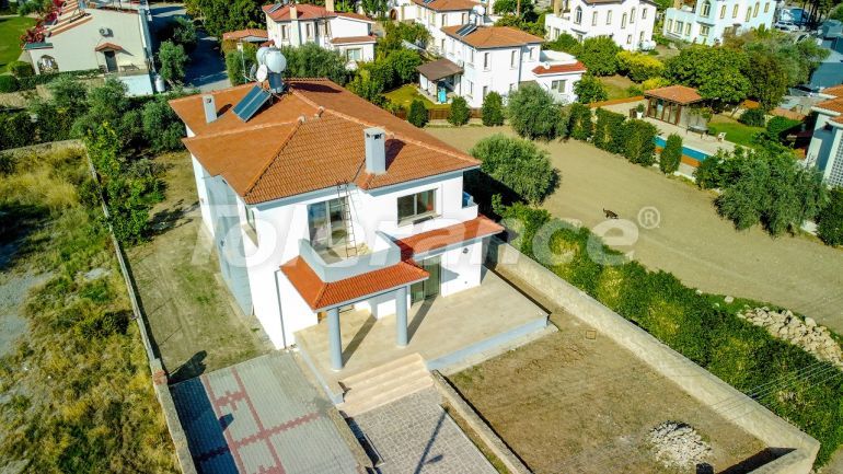 Villa еn Kyrénia, Chypre du Nord vue sur la mer - acheter un bien immobilier en Turquie - 76428