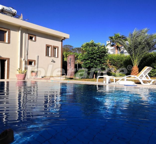 Villa in Kyrenie, Noord-Cyprus - onroerend goed kopen in Turkije - 78059