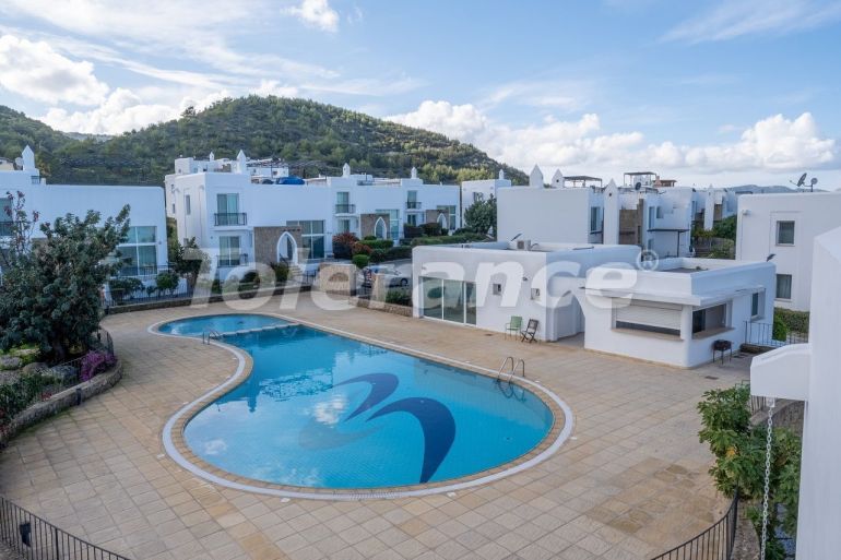 Villa еn Kyrénia, Chypre du Nord - acheter un bien immobilier en Turquie - 78293