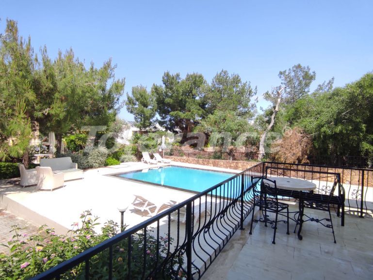 Villa еn Kyrénia, Chypre du Nord vue sur la mer piscine - acheter un bien immobilier en Turquie - 81690