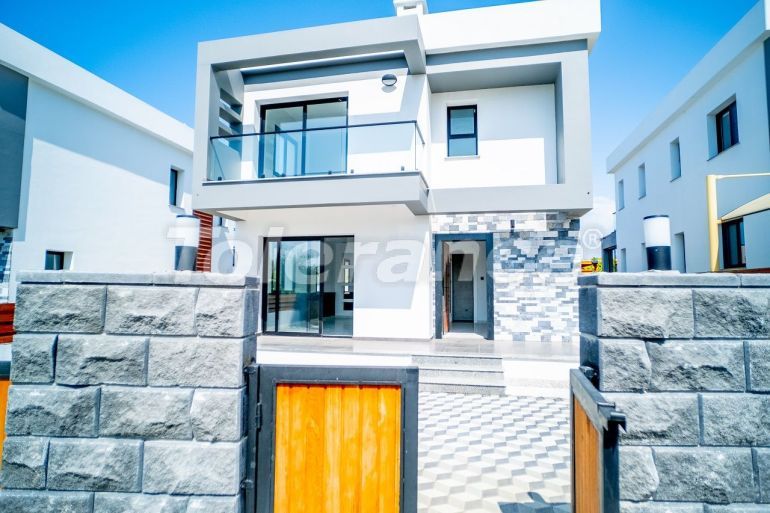 Villa еn Kyrénia, Chypre du Nord - acheter un bien immobilier en Turquie - 84828