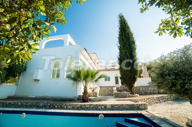 Villa from the developer in Kyrenia, Northern Cyprus with sea view with pool with installment - 86049 Villa from the developer in Kyrenia, Northern Cyprus with sea view with pool with installment - buy realty in Turkey - 86049