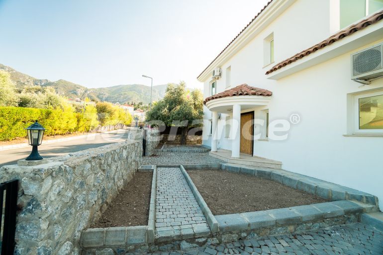Villa from the developer in Kyrenia, Northern Cyprus with sea view with pool with installment - 86056 Villa from the developer in Kyrenia, Northern Cyprus with sea view with pool with installment - buy realty in Turkey - 86056
