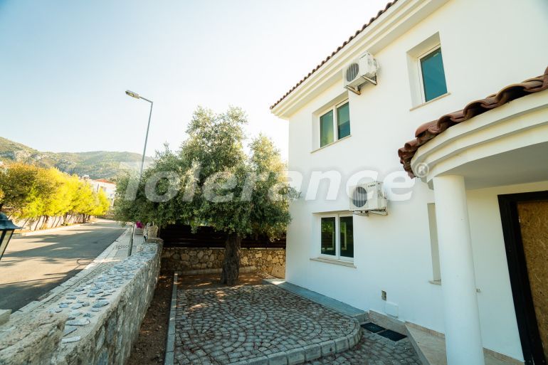 Villa from the developer in Kyrenia, Northern Cyprus with sea view with pool with installment - 86058 Villa from the developer in Kyrenia, Northern Cyprus with sea view with pool with installment - buy realty in Turkey - 86058