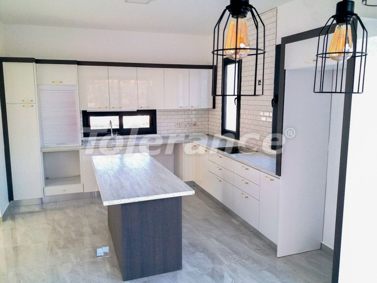 Villa van de ontwikkelaar in Kyrenie, Noord-Cyprus zwembad - onroerend goed kopen in Turkije - 86845