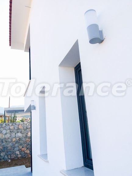 Villa van de ontwikkelaar in Kyrenie, Noord-Cyprus zwembad - onroerend goed kopen in Turkije - 86854