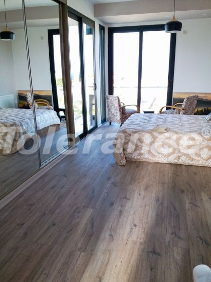 Villa van de ontwikkelaar in Kyrenie, Noord-Cyprus zeezicht - onroerend goed kopen in Turkije - 86874