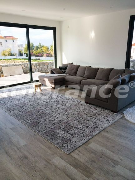Villa van de ontwikkelaar in Kyrenie, Noord-Cyprus zeezicht - onroerend goed kopen in Turkije - 86881