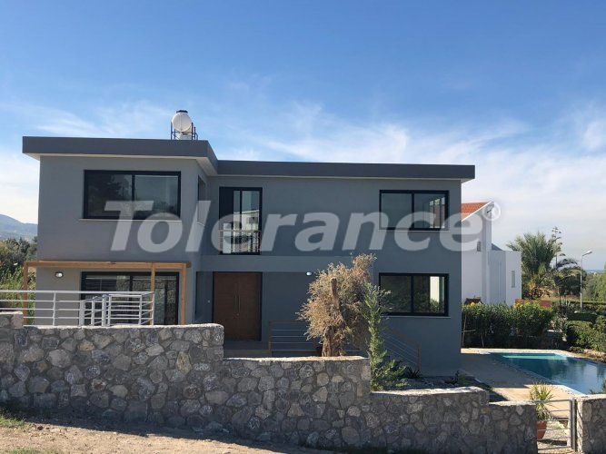 Villa in Kyrenia, Northern Cyprus with sea view with pool - 87370 Villa in Kyrenia, Northern Cyprus with sea view with pool - buy realty in Turkey - 87370