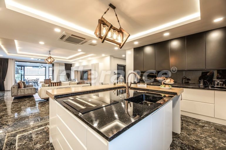 Villa in Kyrenia, Northern Cyprus with sea view with pool - buy realty in Turkey - 88183