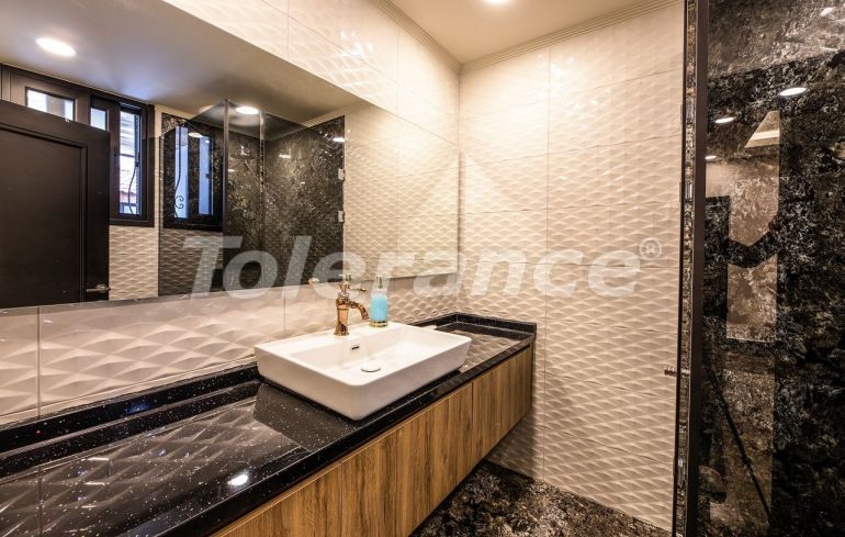 Villa in Kyrenia, Northern Cyprus with sea view with pool - buy realty in Turkey - 88194