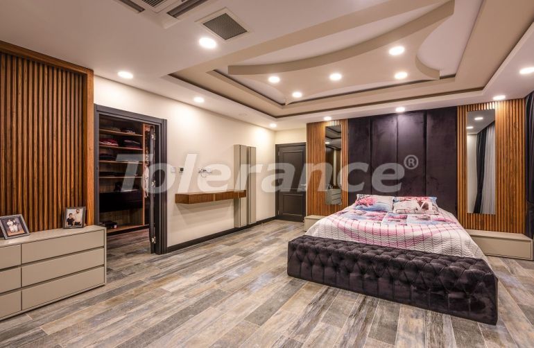 Villa in Kyrenia, Northern Cyprus with sea view with pool - buy realty in Turkey - 88203