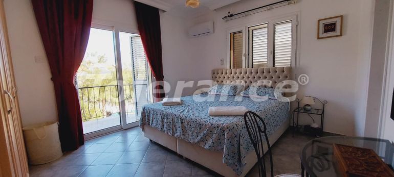 Villa еn Kyrénia, Chypre du Nord vue sur la mer piscine - acheter un bien immobilier en Turquie - 89235