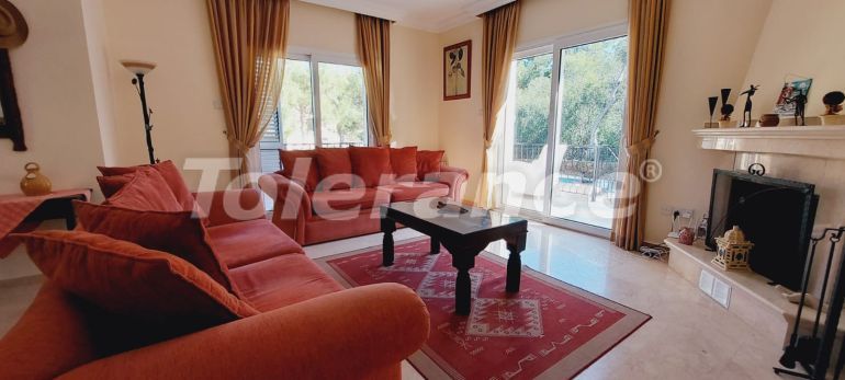 Villa еn Kyrénia, Chypre du Nord vue sur la mer piscine - acheter un bien immobilier en Turquie - 89238