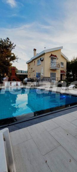 Villa еn Kyrénia, Chypre du Nord vue sur la mer piscine - acheter un bien immobilier en Turquie - 89259