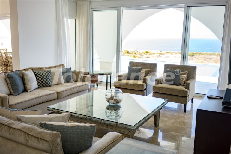 Villa from the developer in Kyrenia, Northern Cyprus with sea view with pool - 90562 Villa from the developer in Kyrenia, Northern Cyprus with sea view with pool - buy realty in Turkey - 90562