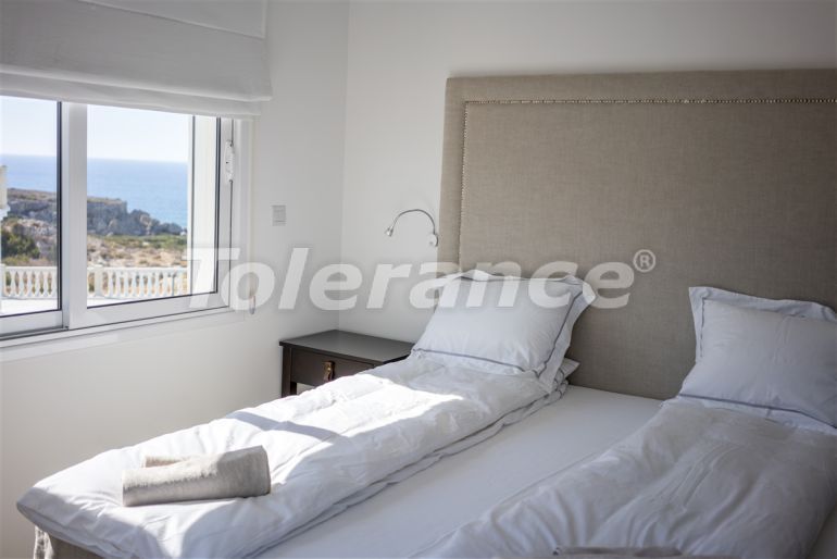 Villa from the developer in Kyrenia, Northern Cyprus with sea view with pool - 90576 Villa from the developer in Kyrenia, Northern Cyprus with sea view with pool - buy realty in Turkey - 90576