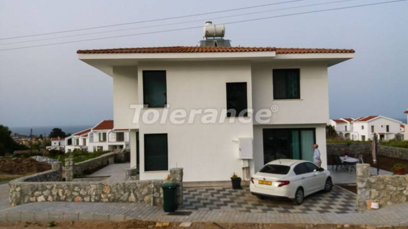 Villa van de ontwikkelaar in Kyrenie, Noord-Cyprus zeezicht - onroerend goed kopen in Turkije - 72025