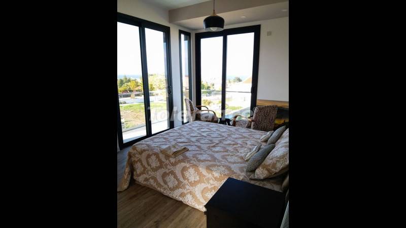 Villa van de ontwikkelaar in Kyrenie, Noord-Cyprus zeezicht - onroerend goed kopen in Turkije - 72032