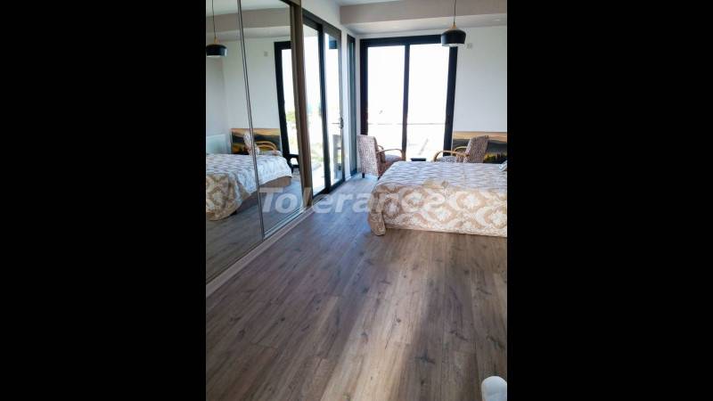 Villa van de ontwikkelaar in Kyrenie, Noord-Cyprus zeezicht - onroerend goed kopen in Turkije - 72033