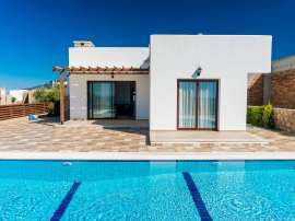 Villa еn Kyrénia, Chypre du Nord vue sur la mer piscine - acheter un bien immobilier en Turquie - 107209