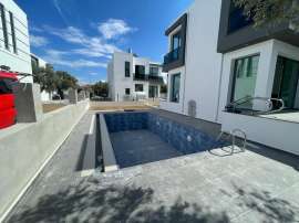 Villa in Kyrenia, Northern Cyprus with sea view with pool - buy realty in Turkey - 110403