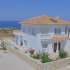 Villa van de ontwikkelaar in Kyrenie, Noord-Cyprus zeezicht zwembad - onroerend goed kopen in Turkije - 90587