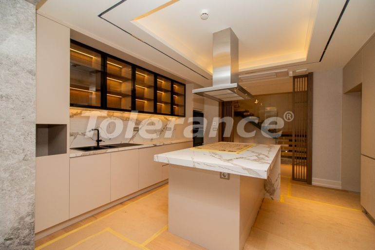 ویلا از سازنده که در لارا, آنتالیا استخر - خرید ملک در ترکیه - 134908