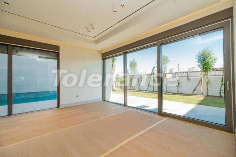 ویلا از سازنده که در لارا, آنتالیا استخر - خرید ملک در ترکیه - 134915