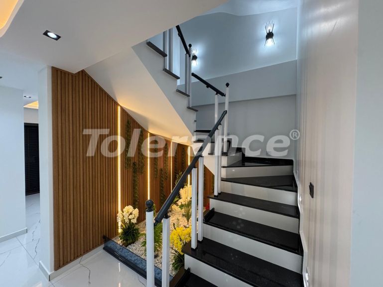 ویلا از سازنده که در مرسین - خرید ملک در ترکیه - 136227